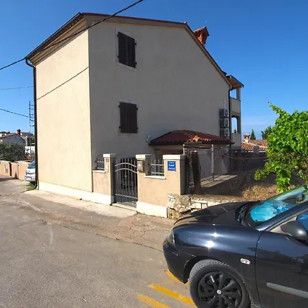 Fuer 2 Personen Ca 18 Qm In Vinkuran, Istrien Istrische Riviera Apartment *
